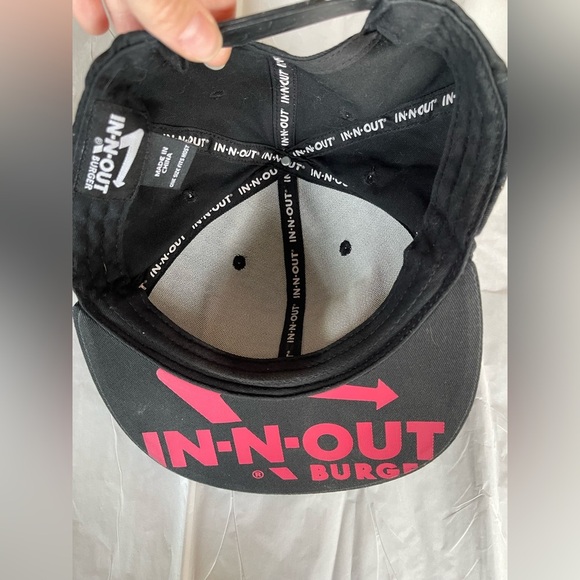 In n out burger SnapBack hat - Picture 4 of 5